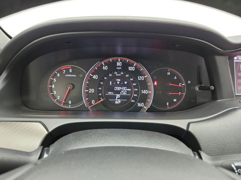 Used 2016 Honda Accord Sport image 10