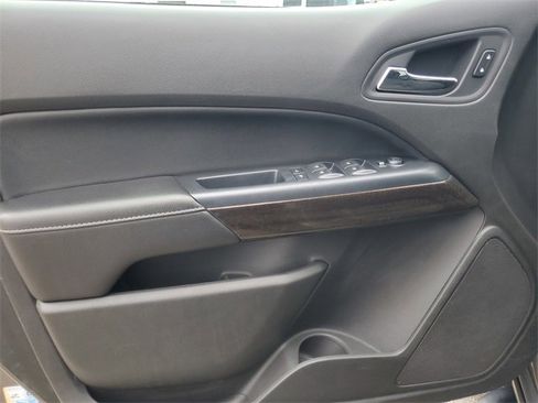 Used 2015 GMC Canyon SLE w/ SLE Convenience Package image 15