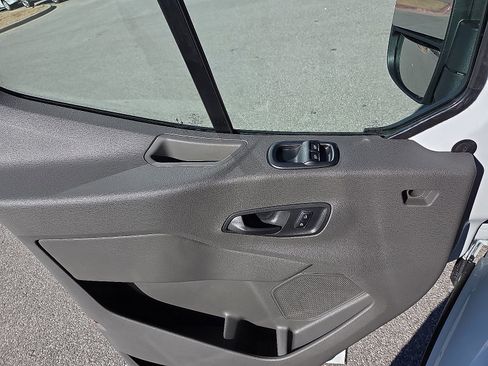 New 2026 Ford Transit 250 Low Roof AWD image 16