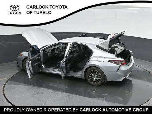 Used 2024 Toyota Camry SE image 48