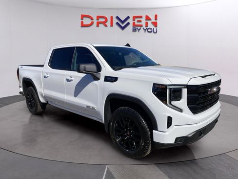 New 2026 GMC Sierra 1500 Elevation image 8