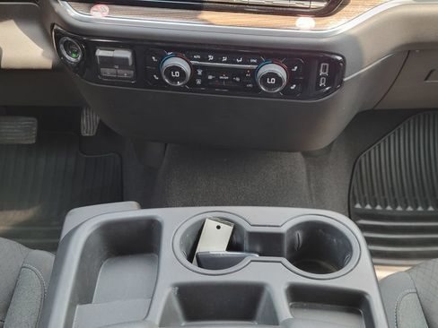 Used 2025 Chevrolet Silverado 2500 LT w/ Safety Package AWD/4WD image 23