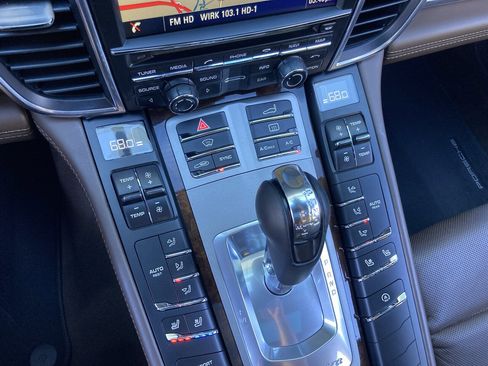 Used 2016 Porsche Panamera 4S w/ Premium Package Plus image 31
