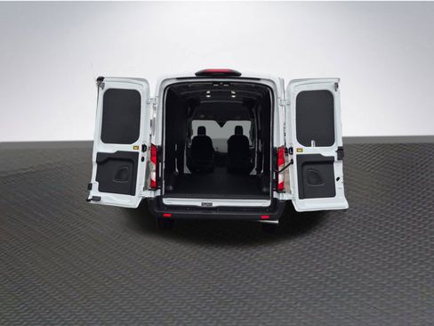 New 2026 Ford Transit 250 148 Medium Roof w/ Load Area Protection Package image 8