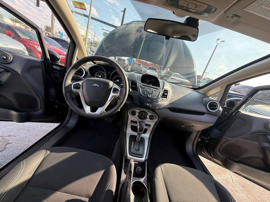 Used 2019 Ford Fiesta SE FWD image 8
