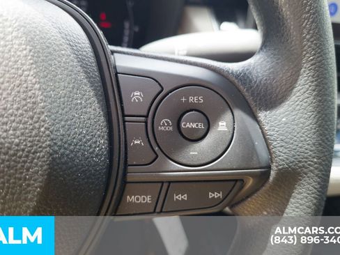 Used 2026 Toyota Corolla Cross L FWD image 10