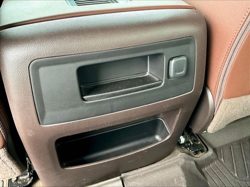 Used 2017 Chevrolet Silverado 1500 High Country AWD/4WD image 10