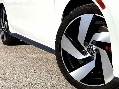 Used 2024 Volkswagen GTI S image 2