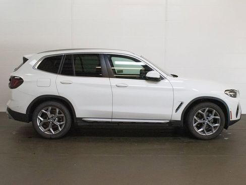 Certified 2024 BMW X3 xDrive30i w/ Convenience Package AWD/4WD image 3