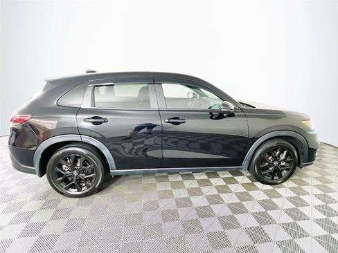 Used 2023 Honda HR-V Sport image 12