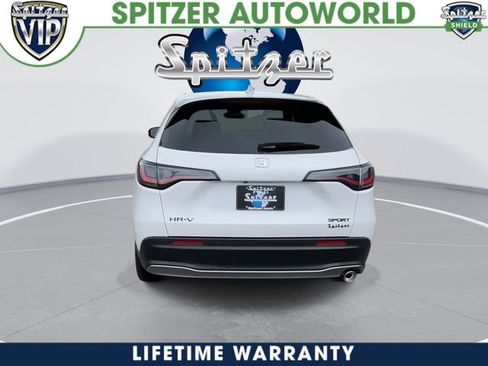 New 2026 Honda HR-V Sport image 9