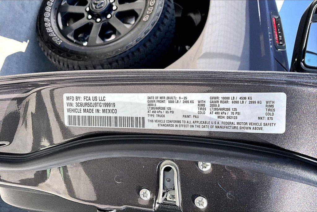 Certified 2026 RAM 2500 Big Horn AWD/4WD image 33