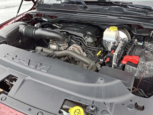 Used 2019 RAM 1500 Laramie AWD/4WD image 27