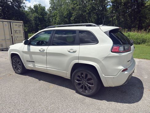 Used 2019 Jeep Cherokee High Altitude AWD/4WD image 4