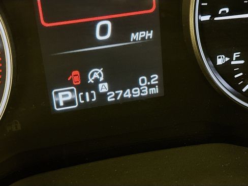 Used 2025 Subaru Crosstrek 2.0i Premium AWD/4WD image 19