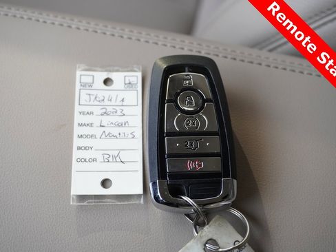 Used 2023 Lincoln Nautilus AWD w/ Premium Package image 30