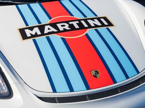 Certified 2016 Porsche Cayman GT4 image 15