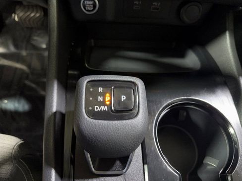 Used 2023 Nissan Rogue SV image 28