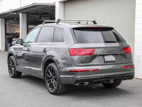 Used 2019 Audi Q7 3.0T Premium Plus w/ Premium Plus Package AWD/4WD image 2