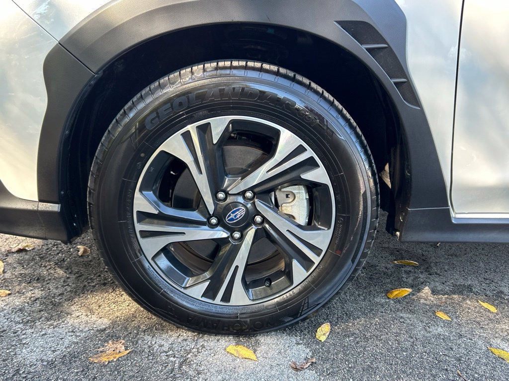 Certified 2025 Subaru Crosstrek 2.5i Premium AWD/4WD image 34