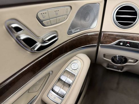 Used 2019 Mercedes-Benz S 560 4MATIC Sedan image 16