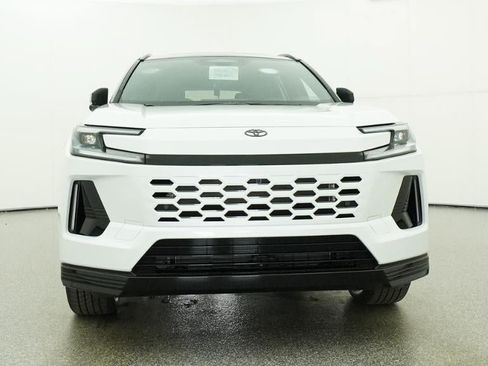 New 2026 Toyota RAV4 XSE AWD/4WD image 31