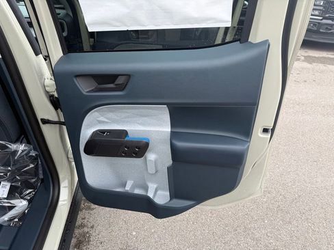 New 2025 Ford Maverick XLT w/ XLT Luxury Package image 19