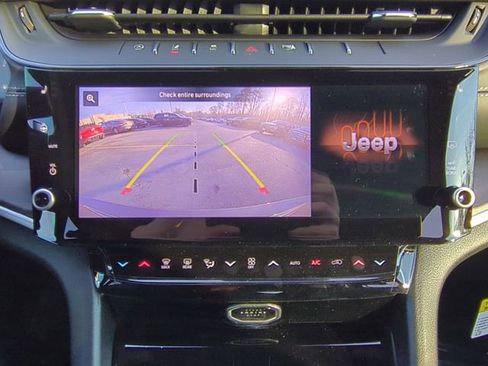 New 2026 Jeep Grand Cherokee Altitude AWD/4WD image 18