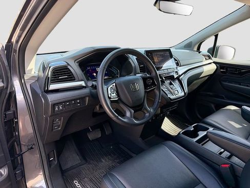 Used 2023 Honda Odyssey Touring image 27