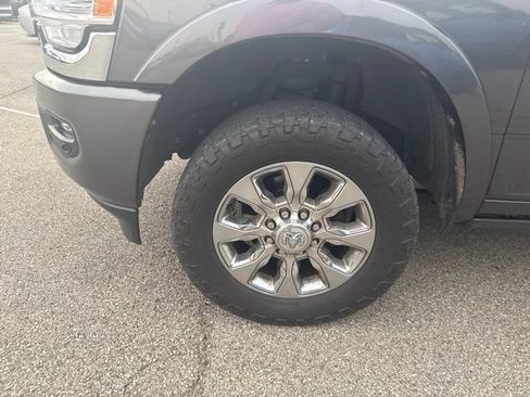 Used 2019 RAM 2500 Limited AWD/4WD image 17