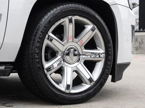 Used 2019 Cadillac Escalade ESV Premium Luxury RWD image 62