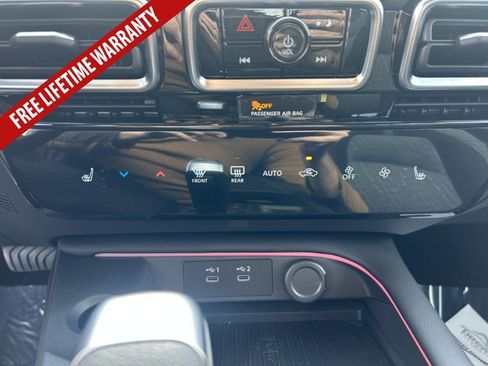 New 2026 Nissan Sentra SV w/ SV Convenience Package FWD image 22