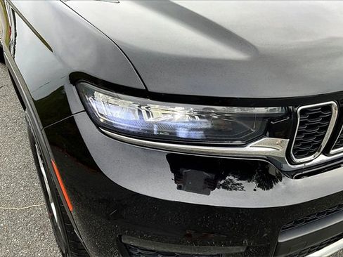 Used 2021 Jeep Grand Cherokee L Limited image 29