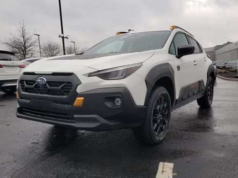 Used 2024 Subaru Crosstrek 2.5i Wilderness w/ Wilderness Package image 3