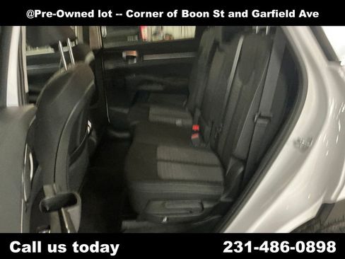 Used 2023 Kia Sorento LX image 20