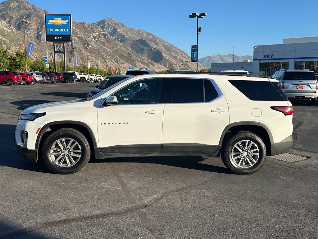 Certified 2022 Chevrolet Traverse LT AWD/4WD image 19