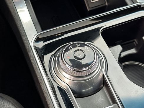 Certified 2020 Ford Edge Titanium w/ Equipment Group 301A image 22