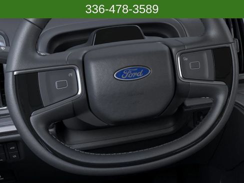 New 2025 Ford Expedition Max Platinum w/ Driver's Package image 12