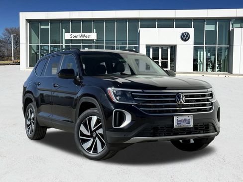 New 2026 Volkswagen Atlas SE image 1