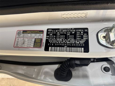 Certified 2020 Kia Sorento S image 31