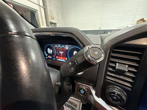 Used 2021 Ford F150 Lariat w/ Equipment Group 501A Mid image 20