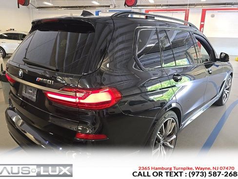 Used 2021 BMW X7 M50i w/ Dynamic Handling Package AWD/4WD image 10