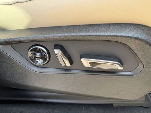 Used 2025 Acura MDX w/ Advance Package image 29