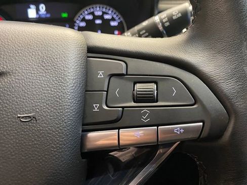 Used 2023 Cadillac XT6 Premium Luxury AWD/4WD image 12