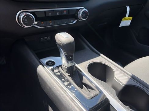 New 2026 Nissan Altima 2.5 SV FWD image 17
