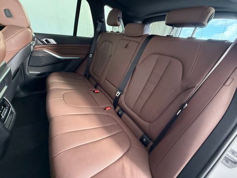 Used 2022 BMW X5 sDrive40i w/ M Sport Package image 30