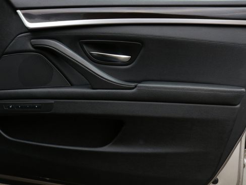 Used 2014 BMW 535i xDrive Sedan image 44