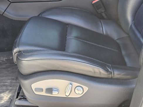 Certified 2021 Porsche Macan image 23