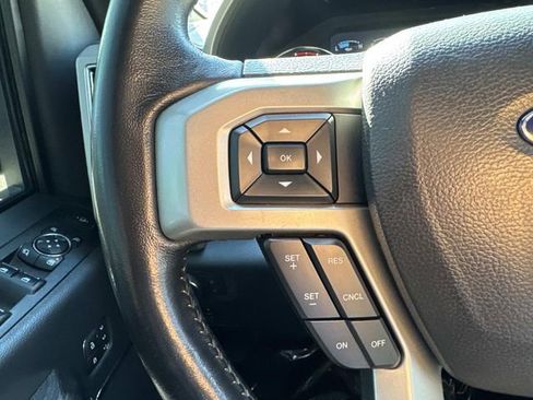 Used 2022 Ford F250 Lariat w/ Lariat Value Package image 25