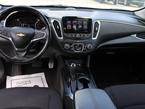 Used 2016 Chevrolet Malibu LT FWD image 22